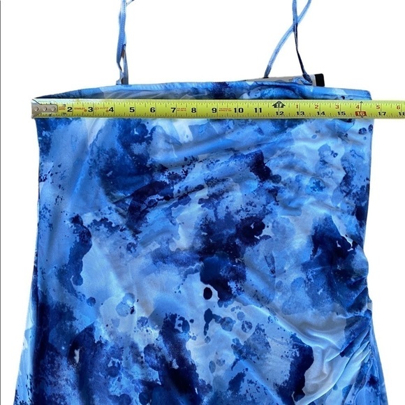 bebe High Slit Flare Blue and White Dress Size Large. New - Picture 12 of 13